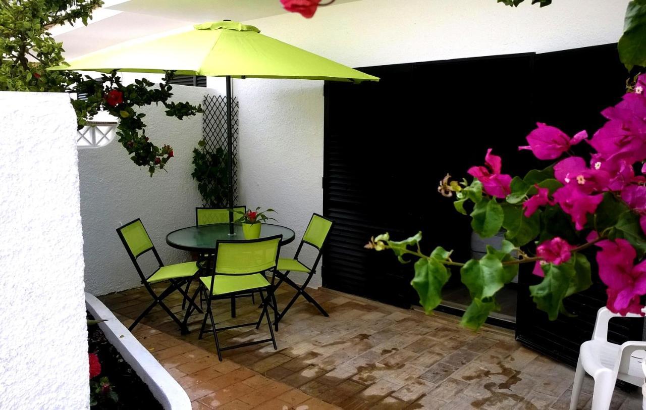 Luz Studio Bagian luar foto